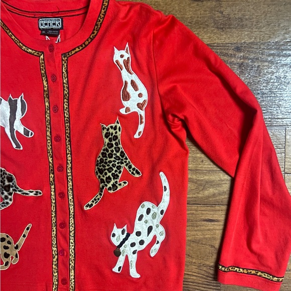 Berek • X-Large • Red • Multi-Color Cats • Embroidery • Cardigan Sweater - Picture 9 of 13